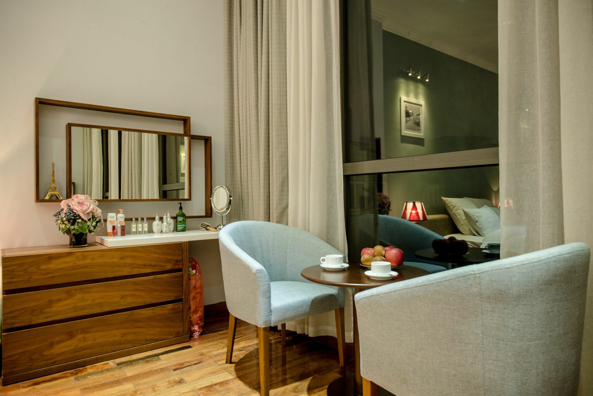 New Gate Apartment Hanoi Exteriör bild
